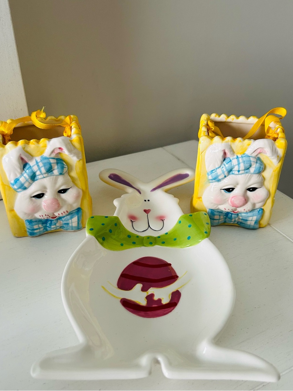 Ceramic Bunny Trinket Dish with Yellow Bunny Container Pair